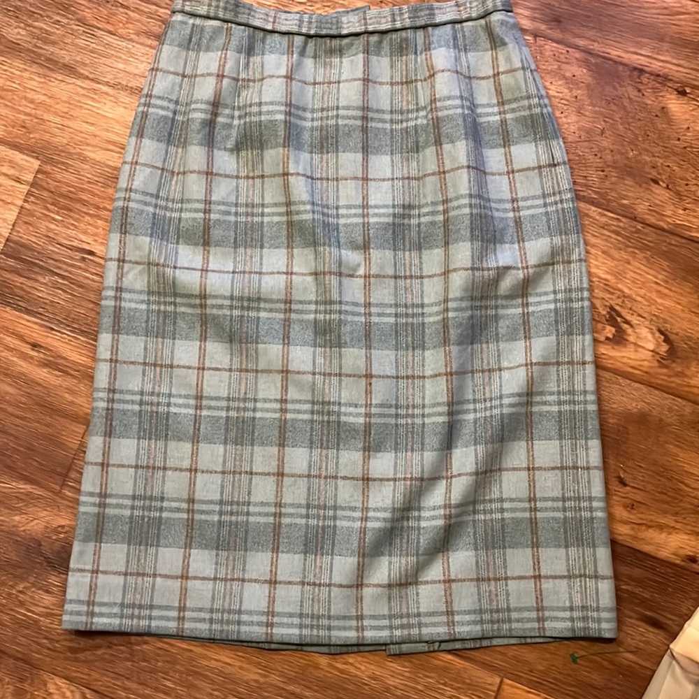 Size 12 Pendleton skirt!